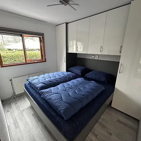 Klein Vink - E11 * Arcen